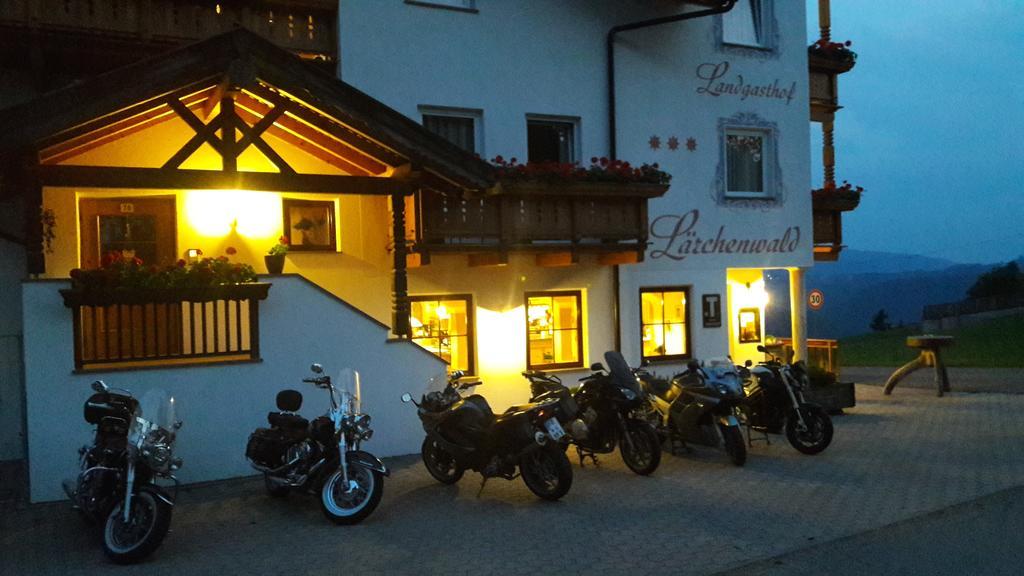Hotel Landgasthof Laerchenwald 科尔皮缇亚 外观 照片